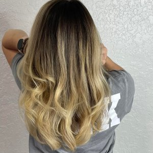 lived-in-balayage-back