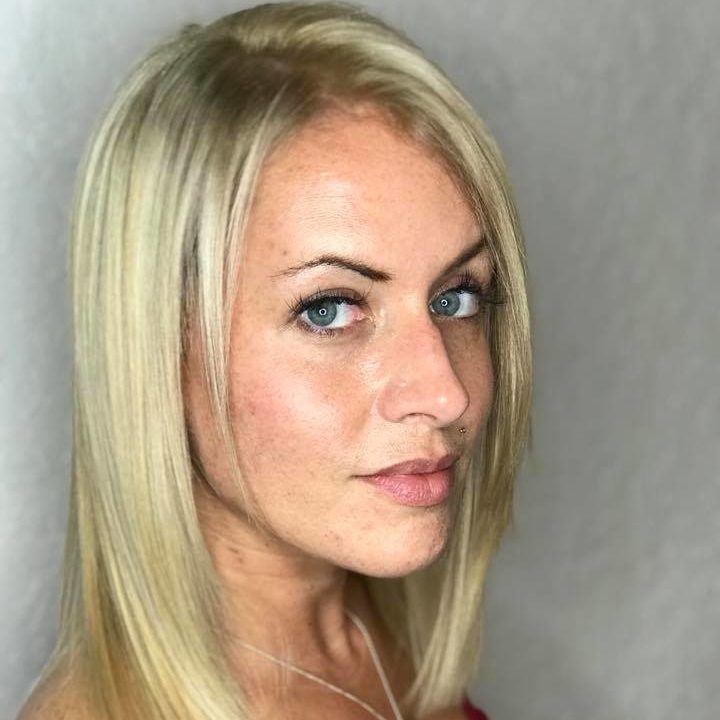 blonde bob hairstyle Benjamin Kyle Salon Cocoa FL blonde bob hairstyle Benjamin Kyle Salon Cocoa FL