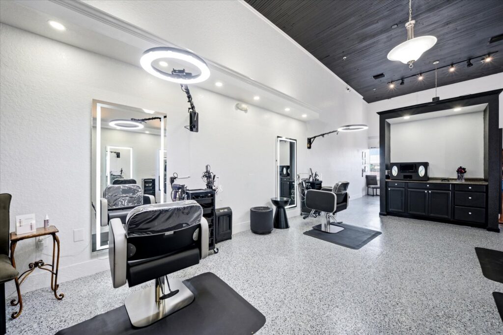 benjamin kyle hair salon 226 King st cocoa fl