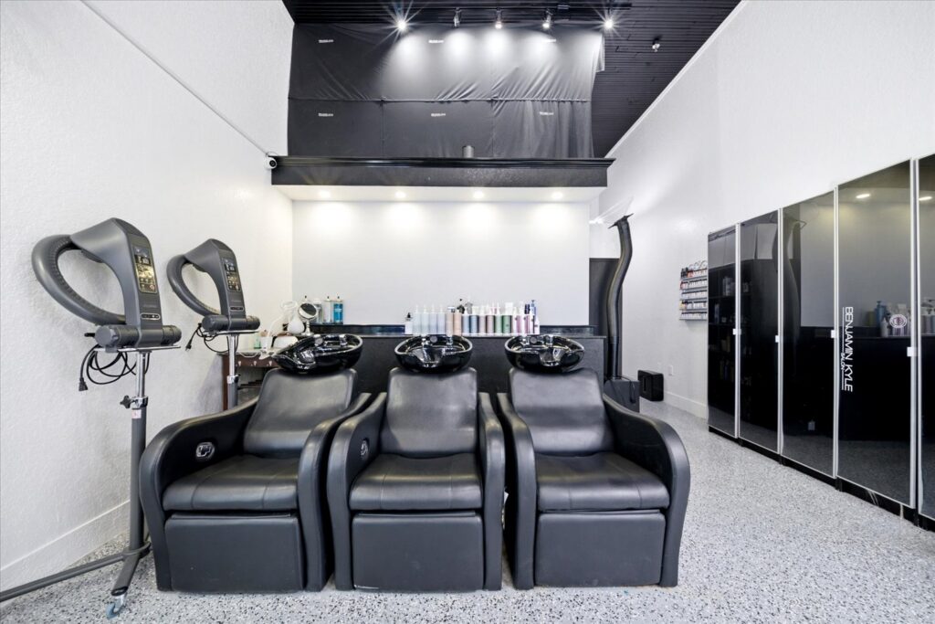 benjamin kyle hair salon 226 King st cocoa fl