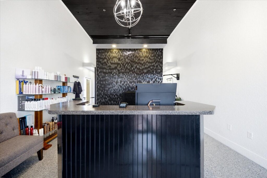 benjamin kyle hair salon 226 King st cocoa fl